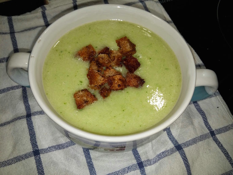 zupa-krem-z-bialych-szparagow